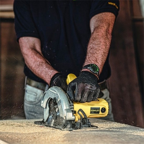 Stanley SC16 Circular Saw 7'' 1600W Stanley SC16 Circular Saw 7'' 1600W