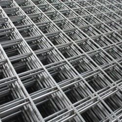 BRC 2210 Galvanized Wire Mesh #10 2" x 2", 6' (W) x 10'(L) (1.8Mx3M)
