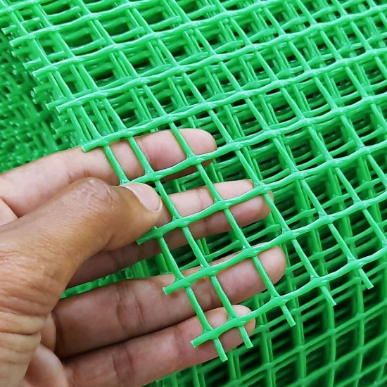 SM1500 High Density Polyethylene Netting 15MM Square Mesh 3.0MM (T) x 1M (W) x 25M (L) SM1500 High Density Polyethylene Netting 15MM Square Mesh 3.0MM (T) x 1M (W) x 25M (L)
