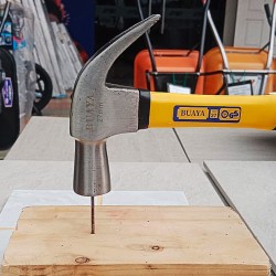 Buaya Claw Hammer with Fiberglass Handle 27MM 16OZ