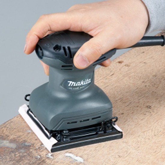 Makita M9200G Orbital Sander 180W Makita M9200G Orbital Sander 180W