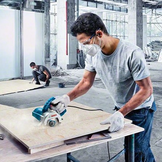 Bosch GDC 140 4'' Marble Cutter 1400W (06013A40L0) Bosch GDC 140 4'' Marble Cutter 1400W (06013A40L0)