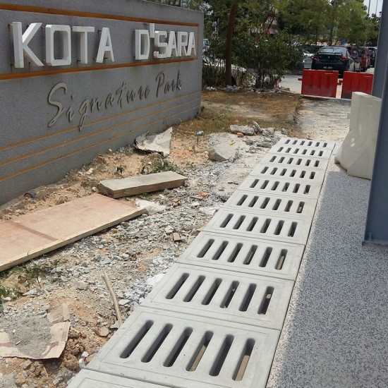 Home Store Precast Compress Slab With Reinforment Y10SQ Steel Bars & Fibre Strands 300MM (W) x 600MM (L) x 50MM (T) Home Store Precast Compress Slab With Reinforment Y10SQ Steel Bars & Fibre Strands 300MM (W) x 600MM (L) x 50MM (T)