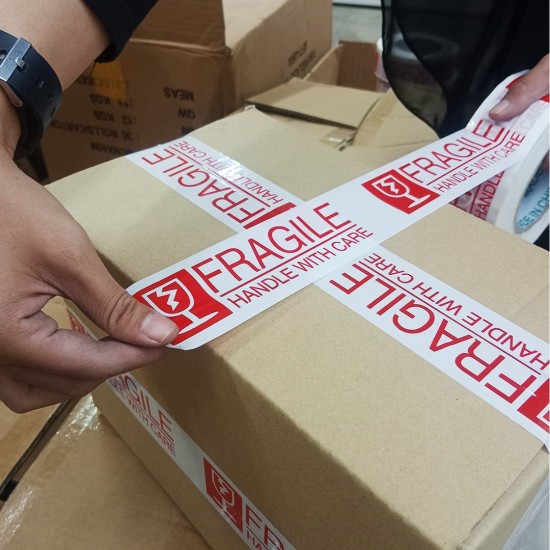 Selamat OPP Tape Fragile Handle With Care Self-Adhesive Red/White 48MM (W) x 230M (L) - 1PC Selamat OPP Tape Fragile Handle With Care Self-Adhesive Red/White 48MM (W) x 230M (L) - 1PC