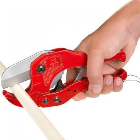 CN General Purpose PVC Pipe Cutter 1 5/8'' (42MM) CN General Purpose PVC Pipe Cutter 1 5/8'' (42MM)