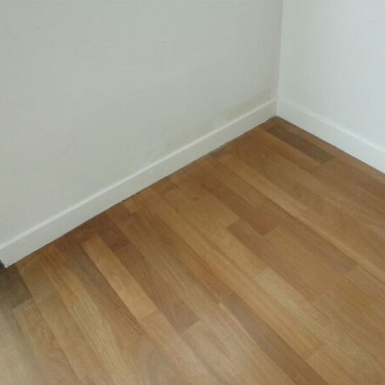 Saint-Gobain Prima Plank Skirting 1-Sided V-Edge 9.0MM (T) x 100MM (W) x 3660MM (L) - Smooth Saint-Gobain Prima Plank Skirting 1-Sided V-Edge 9.0MM (T) x 100MM (W) x 3660MM (L) - Smooth