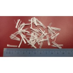 MEGA MESH I Homo Fibrillated 100% Virgin Polypropylene Fibre For Concrete Reinforcement 900G (18BAG/CARTON) MEGA MESH I Homo Fibrillated 100% Virgin Polypropylene Fibre For Concrete Reinforcement 900G (18BAG/CARTON)
