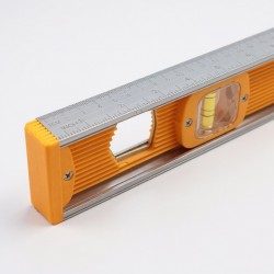 Buaya Professional Spirit Level 12'' (300MM) / 18'' (450MM) / 24'' (600MM) - Yellow Buaya Professional Spirit Level 12'' (300MM) / 18'' (450MM) / 24'' (600MM) - Yellow